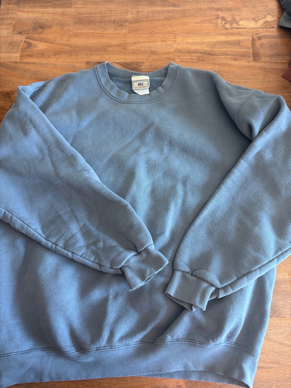 Lee Men's Crewneck Sweatshirt in Steel Blue